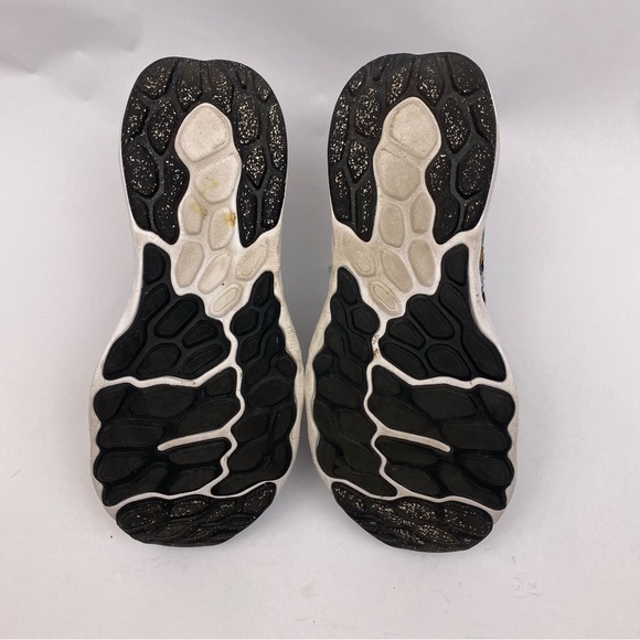 New Balance Fresh Foam X 1080v12 Men's Strength And Love Limited Edition SZ 10 - Picture 8 of 10